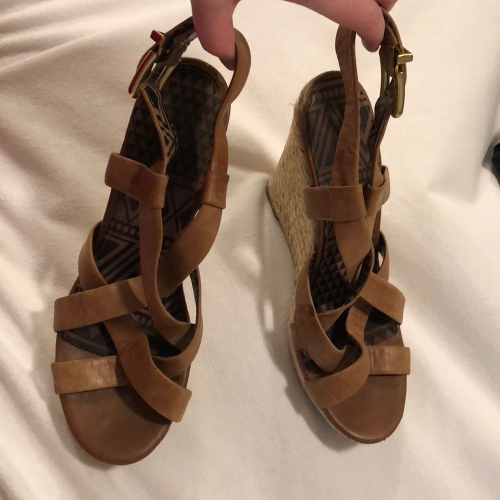 Jessica Simpson wedges